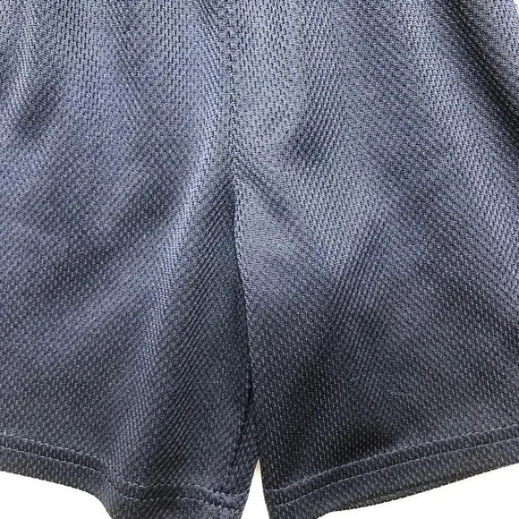 Garanimals Blue & Grey Shorts Size 3T - Picture 3 of 15